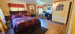 Bear's Den