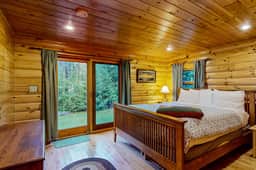Loon Lodge