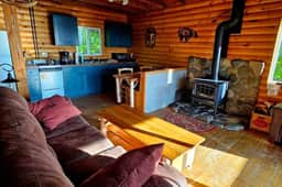 Tomhegan Cabin