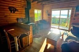 Tomhegan Cabin