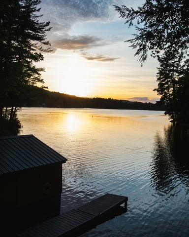 Private docks. Sunset views. Direct lake access