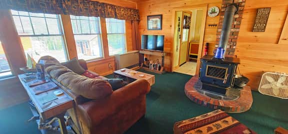 Blue Bear Cabin