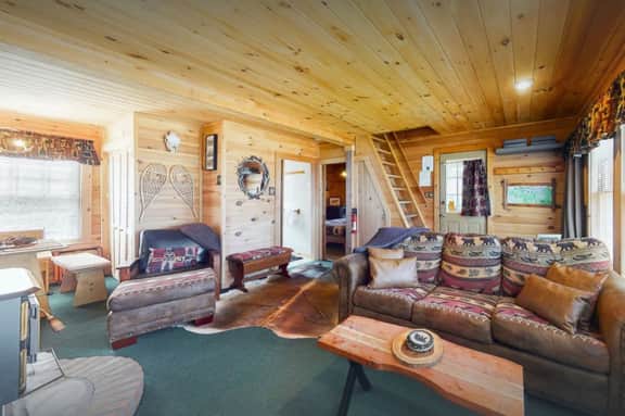 Blue Bear Cabin