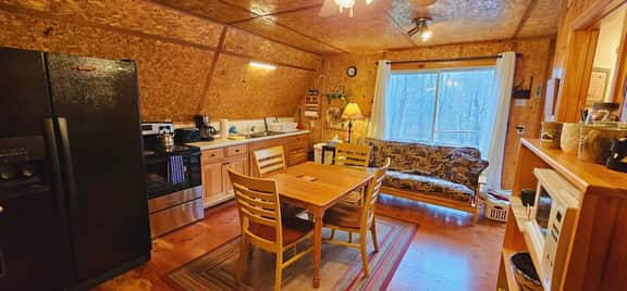 Lakeshore Retreat