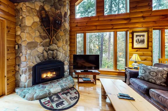 Loon Lodge