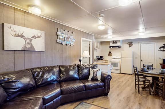 Moose Hollow Apartment