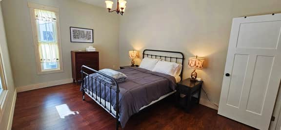 Pleasant Street Retreat