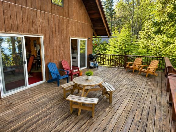 Sandbar Cabin Dog-Friendly Lakefront Cabin with Dock
