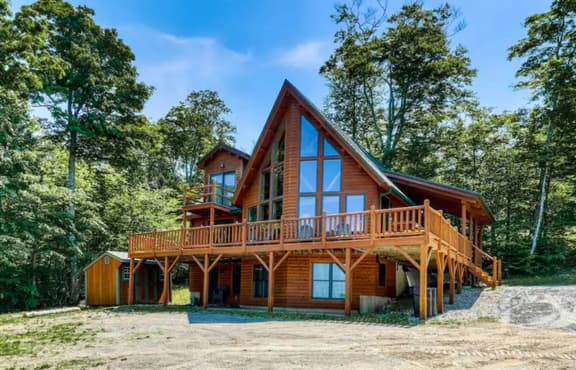 *Lake/Mtn View*Hot Tub*Fireplace*Game Room*