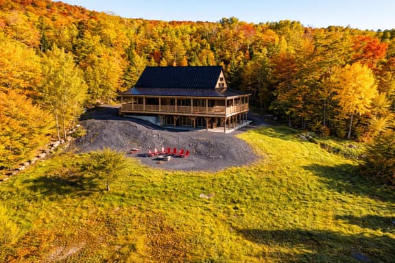Burnt Jacket Lodge