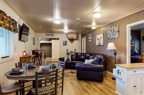 Moose Hollow Apartment